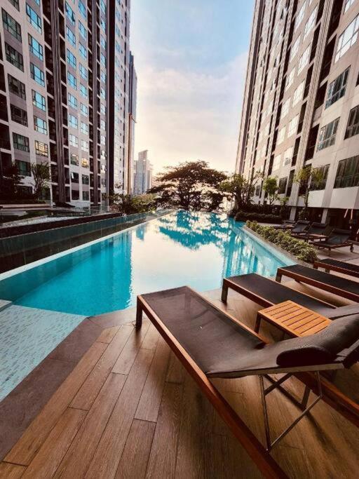 Central Pattaya, Beautiful Place Walk To The Beach Apartment Exterior photo