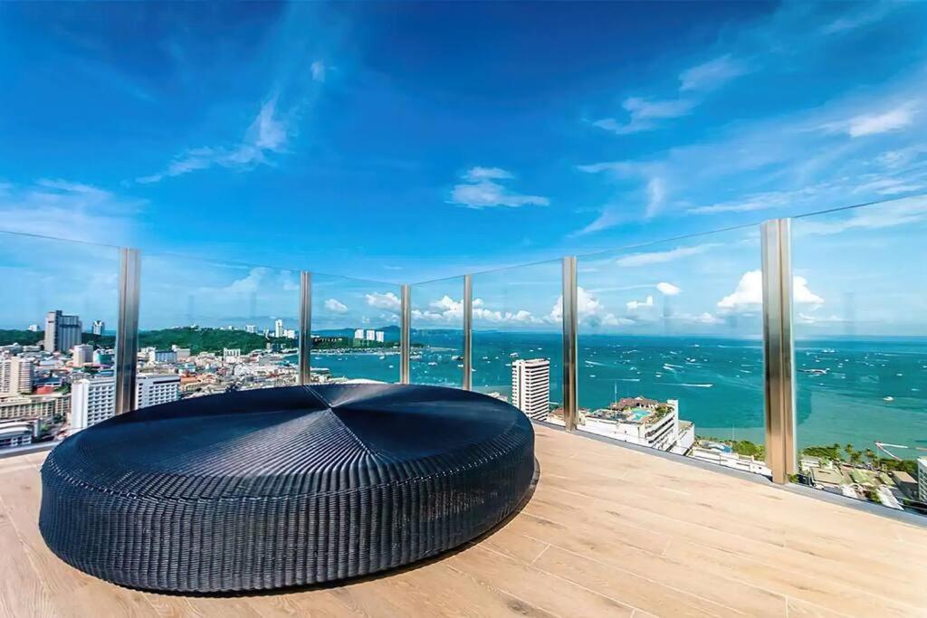 Central Pattaya, Beautiful Place Walk To The Beach Apartment Exterior photo