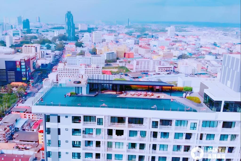 Central Pattaya, Beautiful Place Walk To The Beach Apartment Exterior photo